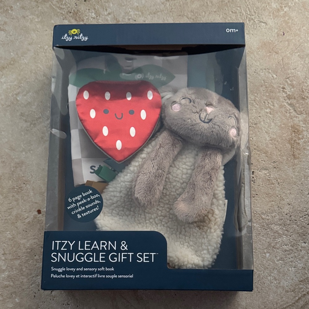 Brand New Itzy Learn & Snuggle Gift Set